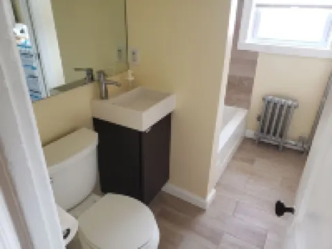 The West Loft at Dartmouth Avenue *New 1-Bed Apt