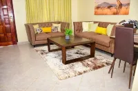 Cozy brand-new fully furnished 2 bedroom, 2 bath suite 5min from city center