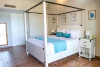 Luxury Ocean front condo Phase II Beautifully Decorated Hotel di 