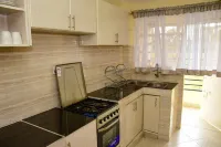 Stylish fully furnished 2 bedroom  2 bath in Kitale 5 min from city center