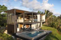 Luxury Rental, Amazing Views!Concierge Service availableMonthly Rentals