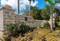 Luxury penthouse apartment on exclusive Sugar Hill resort with beach club access