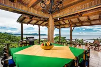 Beautiful Ocean front Villa with outstanding sunsets! Cook Service included!!