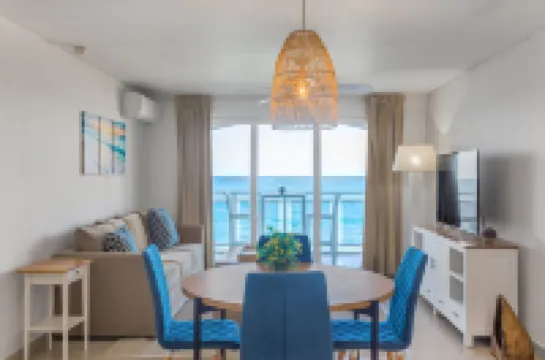 Sunset Beach Condo- 1BR Lux home next to The Morgan Resort