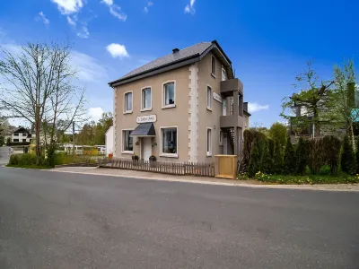Spacious Mansion in Waimes with Sauna Hotels near Panorama sur les Hautes Fagnes / Hohes Venn