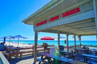 Snowbird Paradise – Sleeps 14 + Private Beach & Pool Access - 2-نجوم