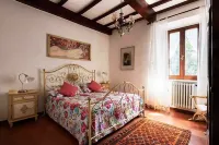 Charming spacious 1500s stone farmhouse with private pool