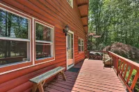 Hike and Ski Log Cabin in East Stroudsburg! - 3-Star