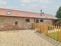 Tawny Barn Hotels near Dogdyke Pumping Station