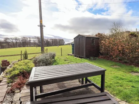 Puddle Duck Cottage Отели рядом с достопримечательностью «Lakeside Pier - Windermere Lake Cruises»