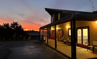 Fox Glacier Jade Hotel