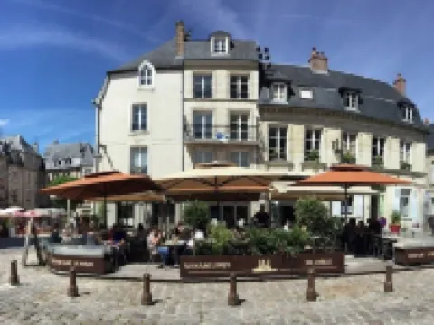 Logis du Parvis Hotels in Laon