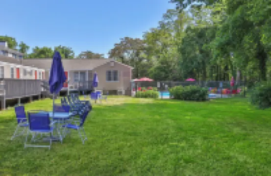 Olde Tavern Motel and Inn - Cape Cod
