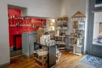 Logis Hôtels Restaurant les 3 Rois Hotels in Issoudun