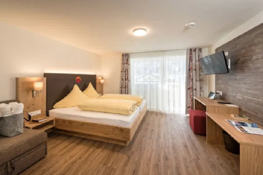 艾芬佛耶蒙特芬酒店