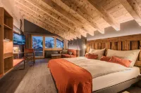 BaseCamp Hotel