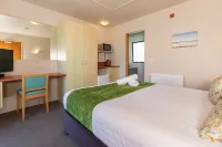 Bella Vista Motel Greymouth Hotels near Coal River Heritage Park