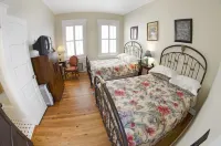 Riverview Hotel - 2-Star