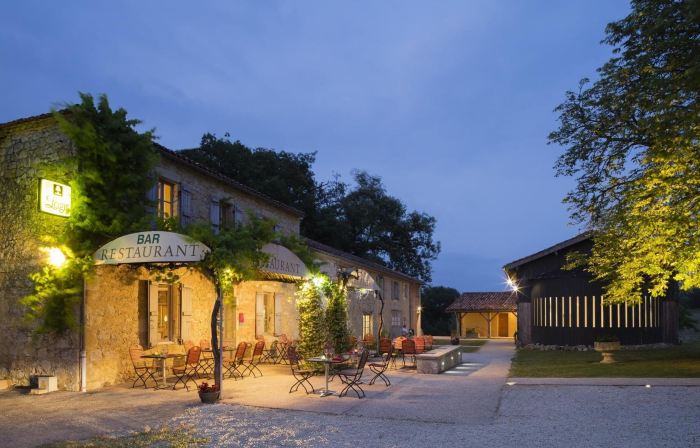 Logis l'Auberge de Larressingle