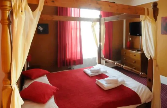 皇家橡樹歷史商業旅館