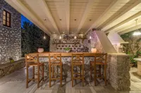 Mare Monte Luxury Suites - bar