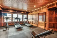 Lighthouse Club Hotel