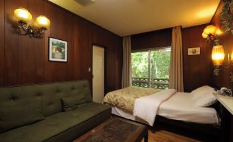 Shirahama Hotel