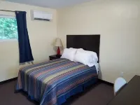 Windsor Crossroads Motel Hotels in Henry County