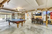 'the Lodge at Crider Creek' Getaway on 140 Acres! - 3-Star