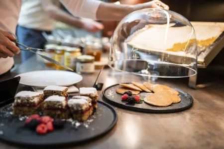 Romantik Hotel & Restaurant Stafler Отели в г. Sterzing