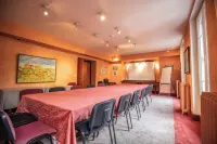 Hôtel Terminus Hotels in Cahors