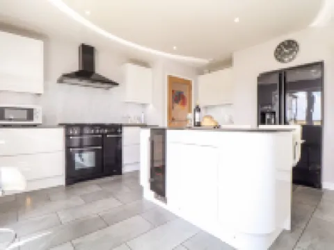 Summerhayes Hotels in Redruth