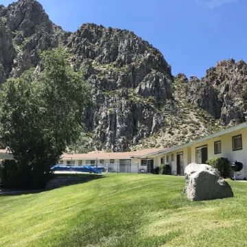 Meadowcliff Lodge