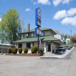 American Inn - Airport Shuttle