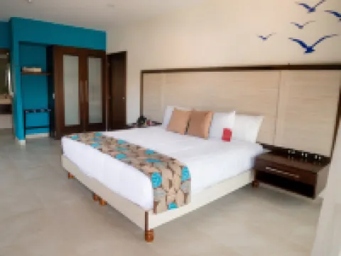 Playa Paraíso Hotels in Playas