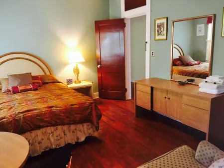 Kenoza Lake View Manor Отели в г. Кошектон