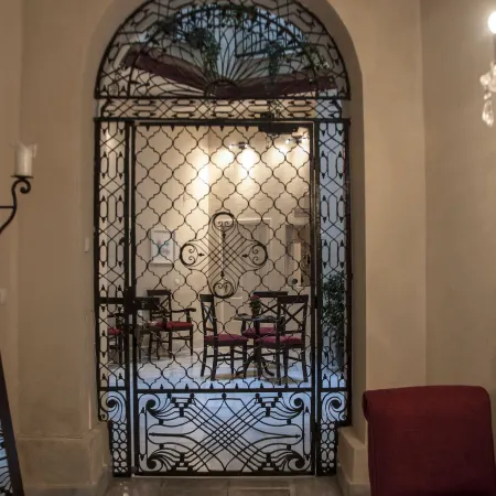 Hostal Callejon del Agua Отели рядом с достопримечательностью «Район Триана»
