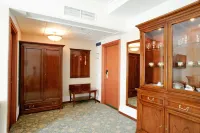 Hotel Complex Grinn