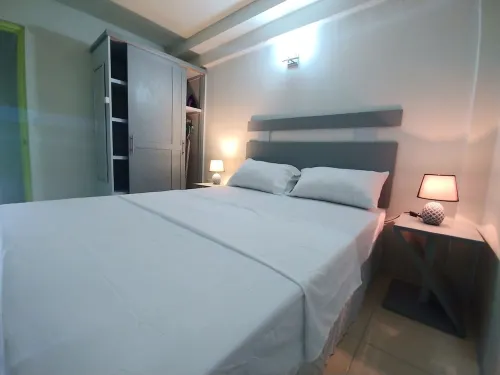 2 Mountain View Apartment With Pool