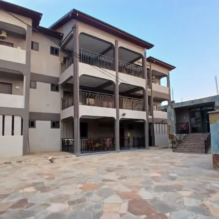 RAGANT HOTEL