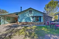 Cozy 'Story Book Barn Cottage' w/ Scenic View