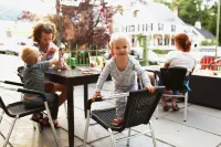 Main and Mountain Hotels in Ludlow