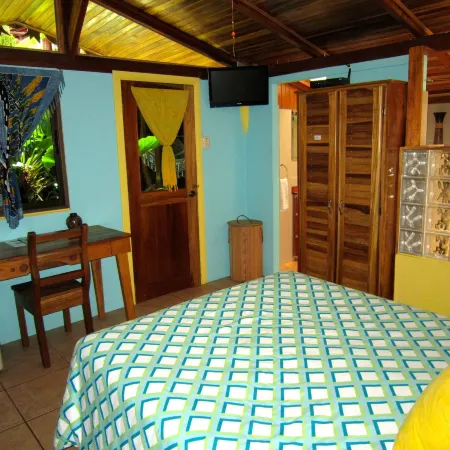 Physis Caribbean Bed & Breakfast