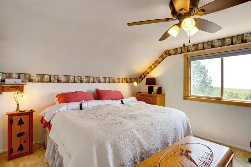 Spacious Duluth Home ~ 4 Mi to Lake Superior! - Beach