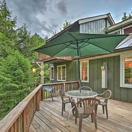 Beautiful Jay Peak Home Near Creek and Waterfalls!