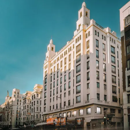 Apartamentos Soho Boutique Hoy No Me Puedo Levantar Отели рядом с достопримечательностью «Театр «Риальто»»