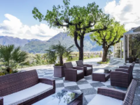 ホテル アスニーゴ チェルノッビオのホテル