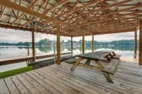 Waterfront Bristol Area Retreat w/ Boat Dock