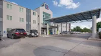 Motel 6 Roswell, NM - parking