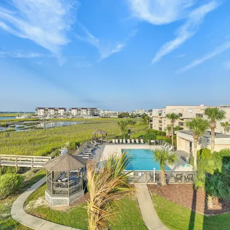 Coastal Murrells Inlet Condo with Balcony!